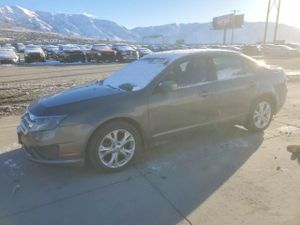 Ford Fusion SE 3.0L 6 2012