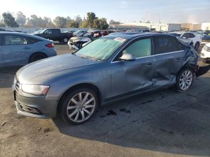 Audi A4 PREMIUM PLUS 2.0L 4 2013