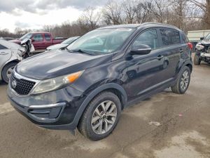 Kia Sportage LX 2.4L 4 2015