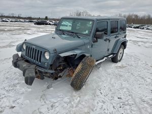 Jeep Wrangler SAHARA 3.6L 6 2014