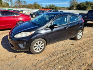 Ford Festiva SE 1.6L 4 2013