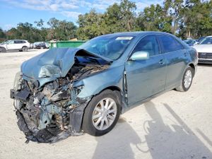 Toyota Camry BASE 2.5L 4 2010