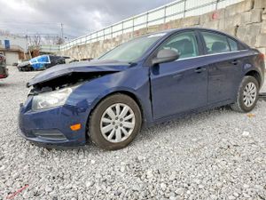 Chevrolet Cruze LS 1.8L 4 2011