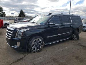 Cadillac Escalade ESV LUXURY 6.2L 8 2015