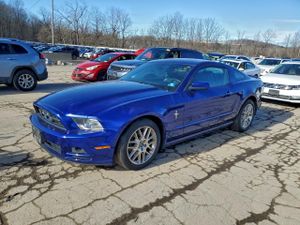 Ford Mustang 3.7L 6 2014