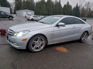 Mercedes-Benz E 350 3.5L 6 2012