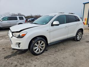 Mitsubishi Outlander ES 2.0L 4 2014