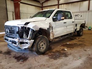 Ford F-250 SUPER DUTY 6.8L 8 2024