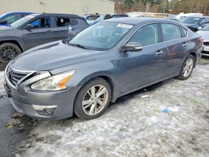 Nissan Altima 2.5 2.5L 4 2015