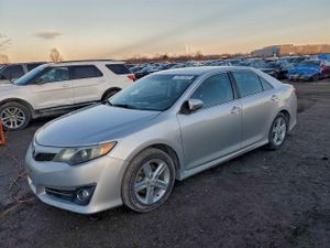 Toyota Camry BASE 2.5L 4 2012