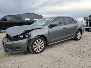 Volkswagen Passat S 2.5L 5 2013