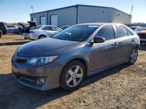 Toyota Camry L 2.5L 4 2014