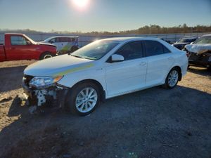 Toyota Camry HYBRID 2.5L 4 2012