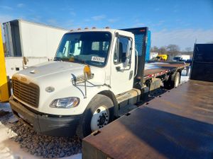 Freightliner Business Class M2 106 MEDIUM DUTY 6.7L 6 2015