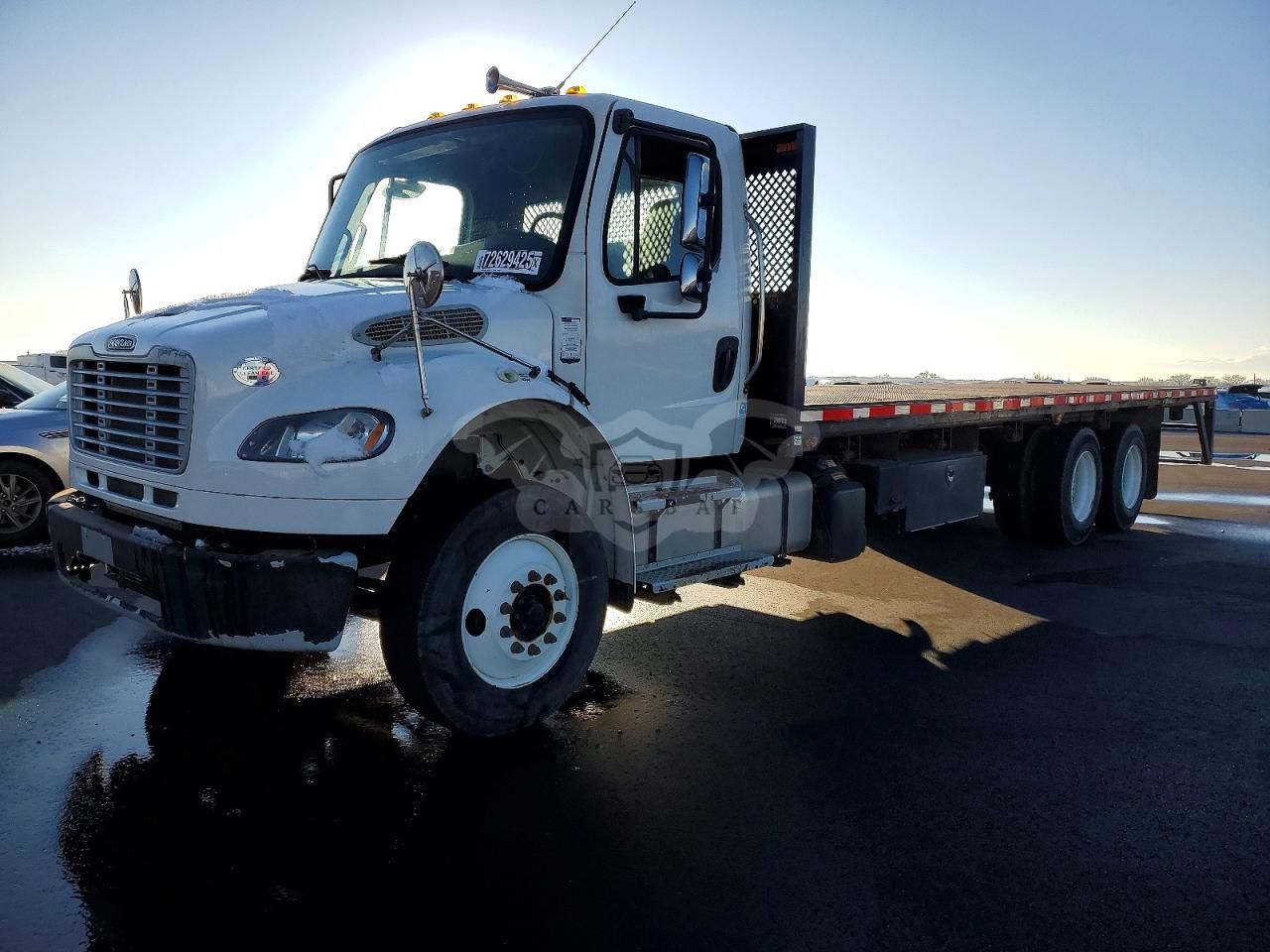 Freightliner Business Class M2 106 MEDIUM DUTY 8.9L 6 2016