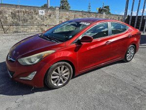 Hyundai Elantra SE 1.8L 4 2014