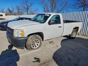 Chevrolet Silverado 1500 C1500 4.3L 6 2011