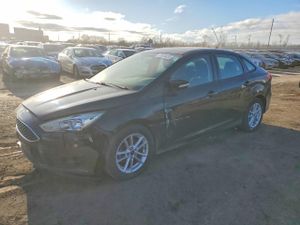 Ford Focus SE 2.0L 4 2015