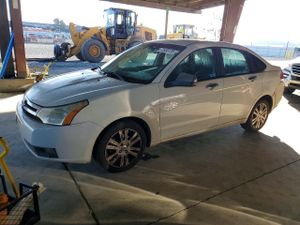 Ford Focus SEL 2.0L 4 2010