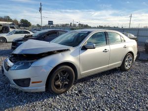 Ford Fusion SE 3.0L 6 2010