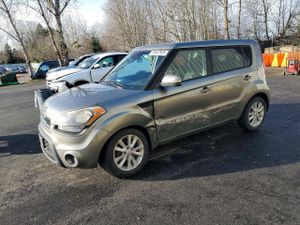 Kia Soul + 2.0L 4 2013
