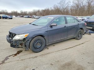 Toyota Camry BASE 2.5L 4 2010