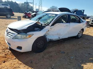Toyota Camry BASE 2.5L 4 2011
