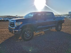 Toyota Tundra CREWMAX SR5 5.7L 8 2014