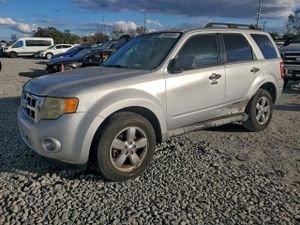 Ford Escape XLT 2.5L 4 2010