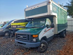 Ford Econoline E450 SUPER DUTY CUTAWAY VAN 6.8L 10 2014