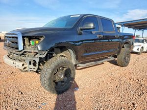 Toyota Tundra CREWMAX SR5 5.7L 8 2010