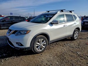 Nissan Rogue S 2.5L 4 2015