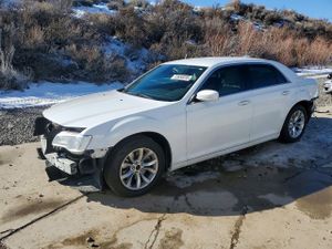 Chrysler 300 LIMITED 3.6L 6 2015