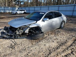 Nissan Altima BASE 2.5L 4 2012
