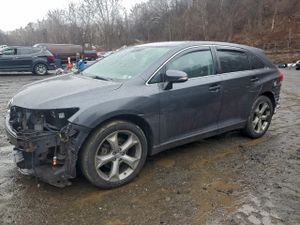 Toyota Venza LE 3.5L 6 2013