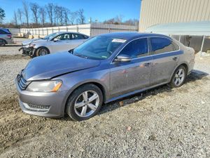 Volkswagen Passat SE 2.5L 5 2013