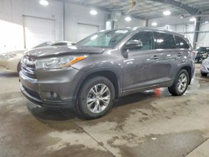 Toyota Highlander XLE 3.5L 6 2015
