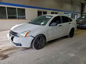 Ford Focus SE 2.0L 4 2010