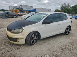 Volkswagen Golf 2.0L 4 2012
