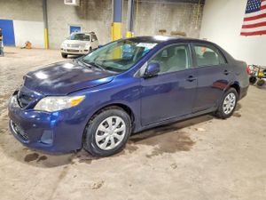Toyota Corolla BASE 1.8L 4 2011
