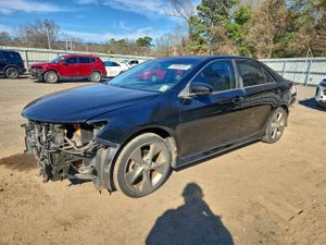 Toyota Camry SE 3.5L 6 2014