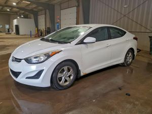 Hyundai Elantra SE 1.8L 4 2015