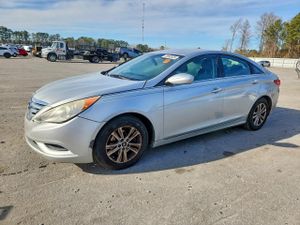 Hyundai Sonata GLS 2.4L 4 2011