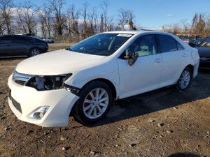 Toyota Camry SE 3.5L 6 2012
