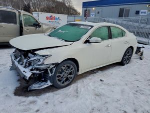 Nissan Maxima S 3.5L 6 2014