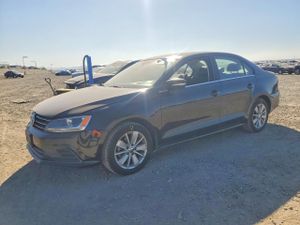 Volkswagen Jetta SE 1.8L 4 2015