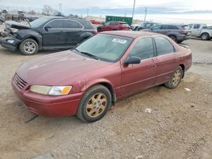 Toyota Camry LE 3.0L 6 1999