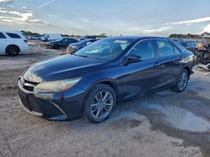 Toyota Camry LE 2.5L 4 2015