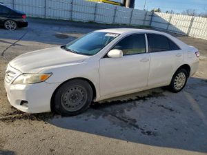 Toyota Camry BASE 2.5L 4 2011
