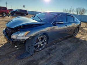Nissan Maxima S 3.5L 6 2013